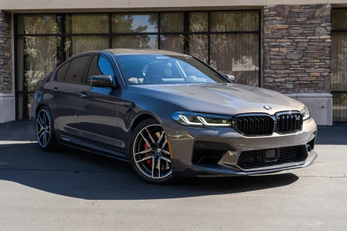 2022 BMW M5